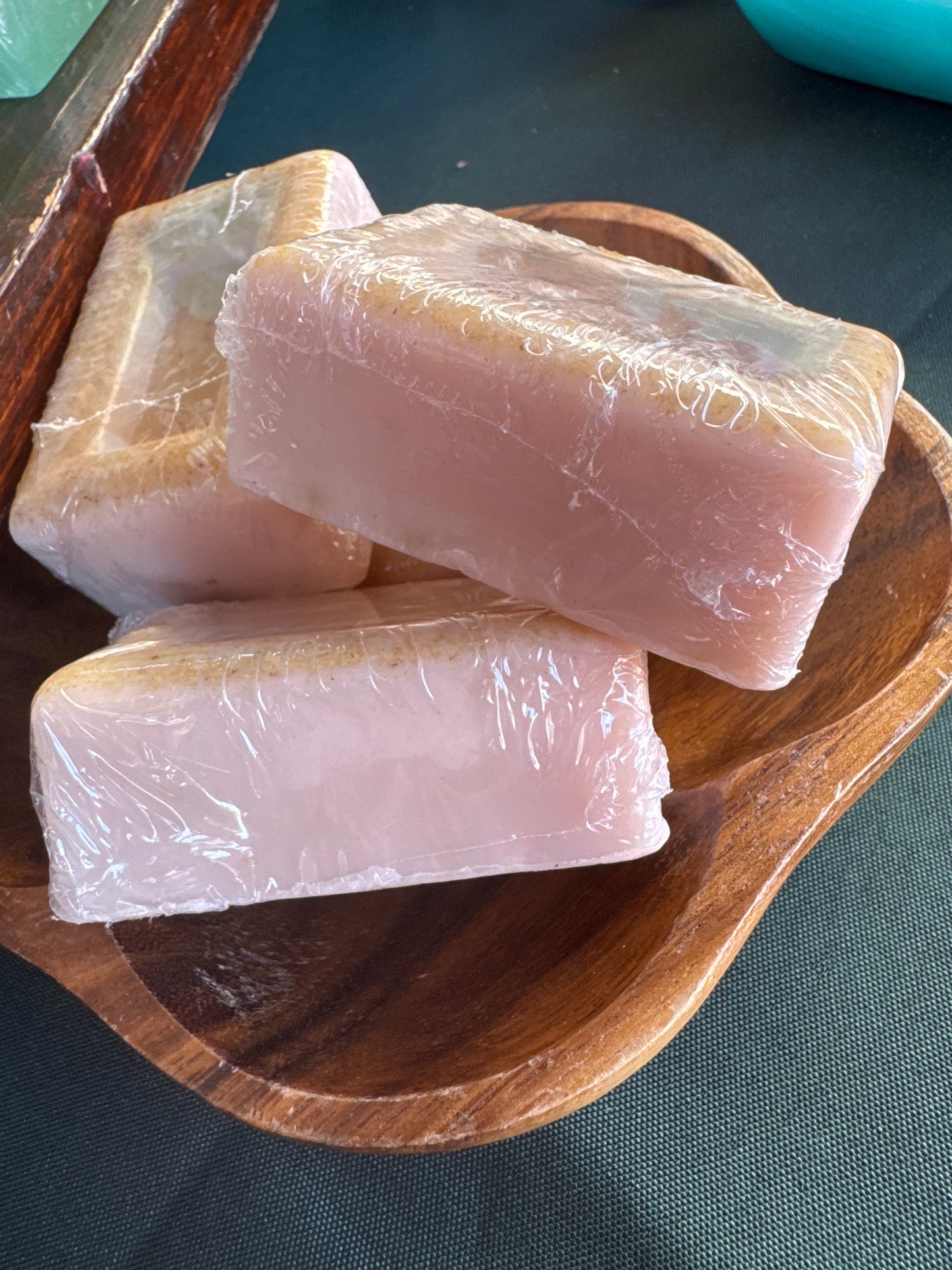 Goat’s Milk Honey Oatmeal Lavender Guest Soap